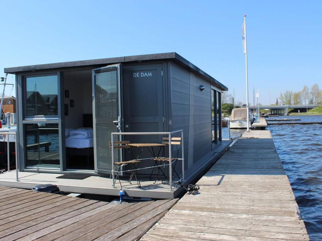 Modern Houseboat With Air Conditioning Located In Marina Uitgeest Exterior foto